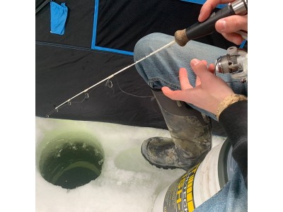 Hex-Hub 6 to 8 Man Portable Thermal Ice Shelter